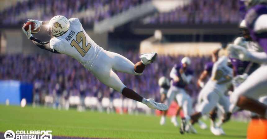 How to throw a touch pass in EA Sports College Football 25